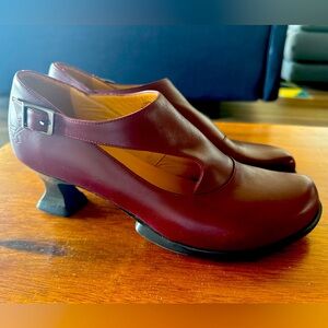 John Fluevog Gracias Side Buckle Shoes